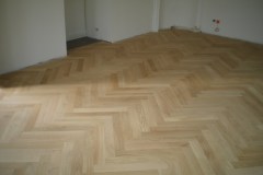 1_pose-et-poncage-de-parquet-chevron-2