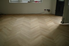 1_pose-et-poncage-de-parquet-chevron-3